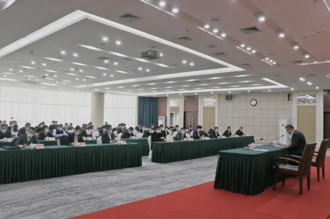 XPJ集团、温泉集团举办贯彻落实市第十三次党代会精神宣讲报告会