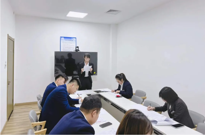 踔厉奋发 笃行不怠——XPJ文化公司召开2021年度在职员工述职测评会议